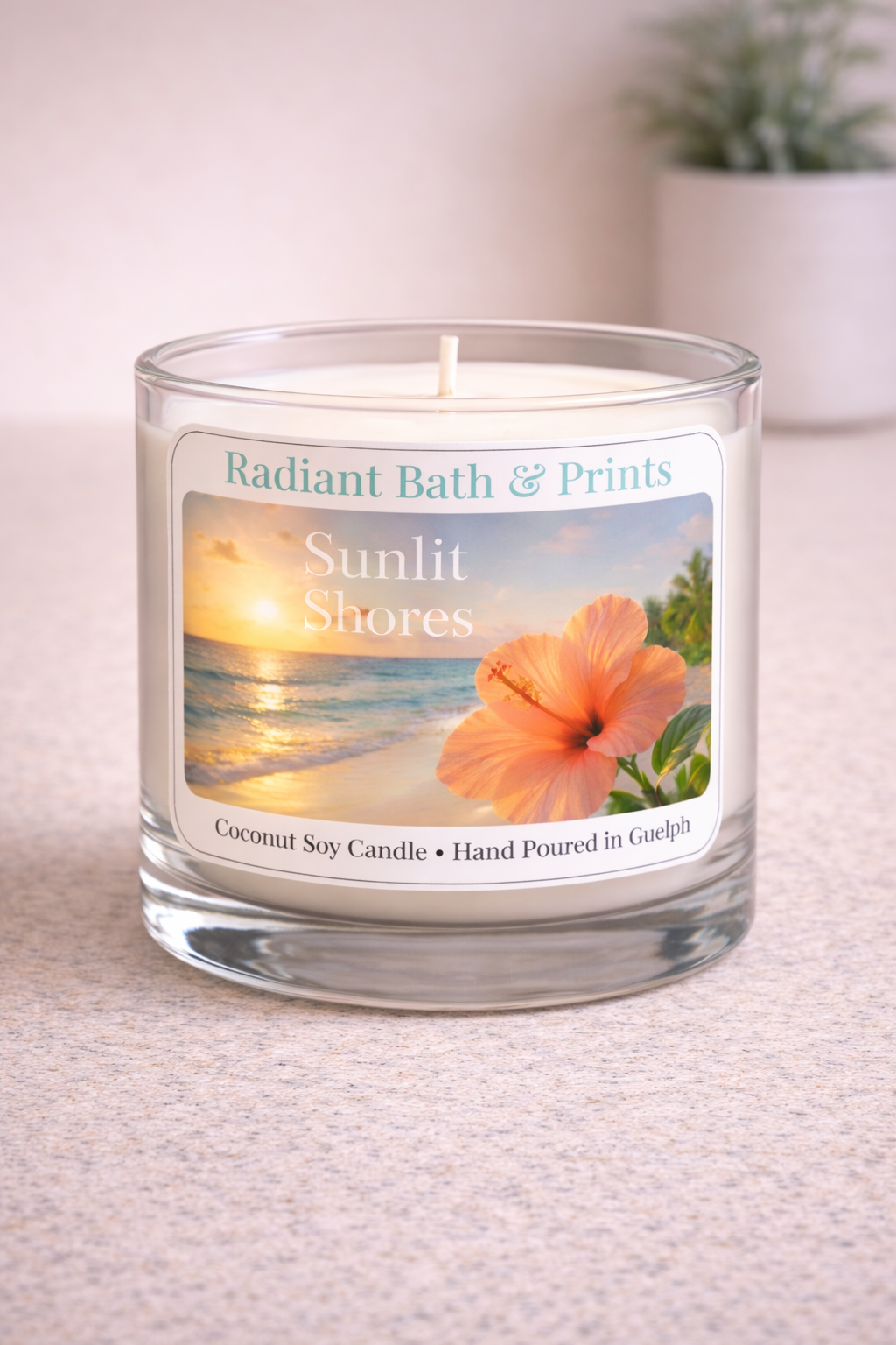 Sunlit Shores 8.5 oz Candle